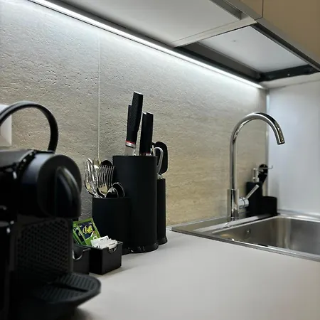 Riverside Retreat 아파트